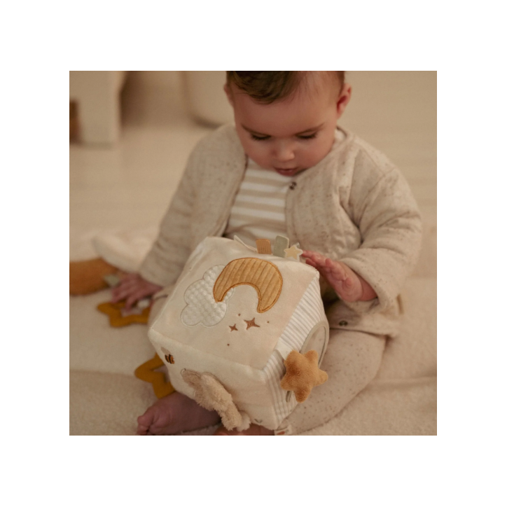 Activity Cube - Newborn Naturals