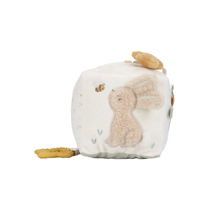 Activity Cube - Newborn Naturals