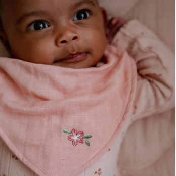 2-pack Bandana Bib - Pure Blossom